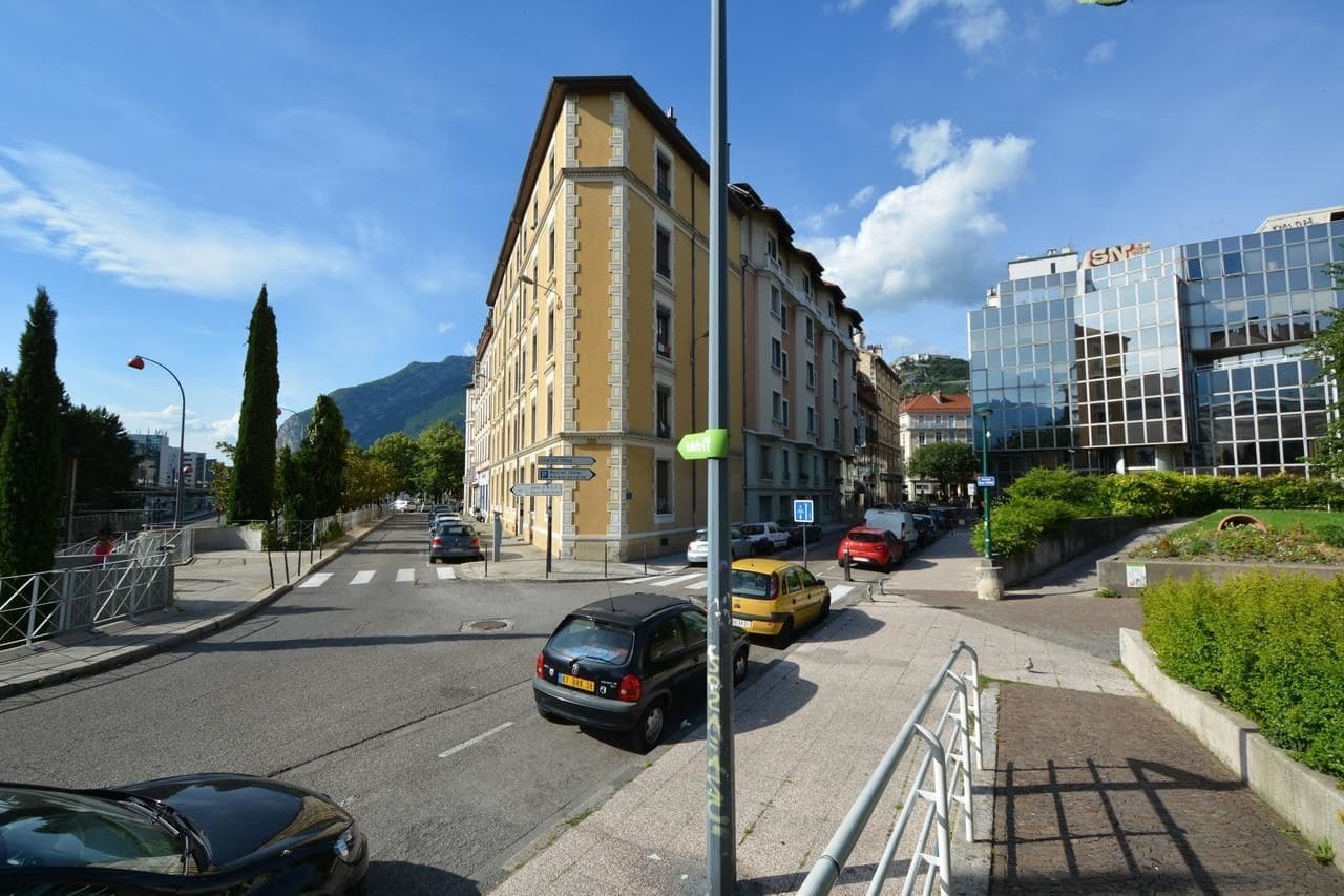 Hotel Lux Grenoble Zewnętrze zdjęcie